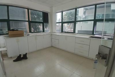 3,200 ft² Office with Parking in Kilimani - 4