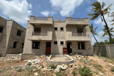 3 Bed Apartment with En Suite at Greenwood Mtwapa Weighbridge Along Mombasa-Malindi Highway