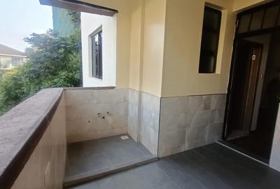 Serviced 3 Bed Apartment with En Suite in Kileleshwa