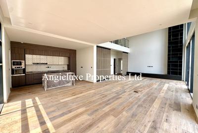 5 Bed Townhouse with En Suite at Runda - 4