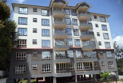 Furnished 3 Bed Apartment with En Suite at James Gichuru Road