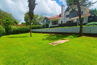 5 Bed House with En Suite at Loresho - 2