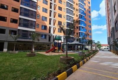 3 Bed Apartment with En Suite in Lavington - 4
