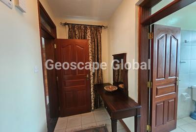 2 Bed House with En Suite in Karen - 3