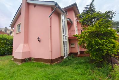 Commercial Property with Parking in Kileleshwa - 4