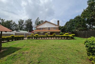 Commercial Property with Service Charge Included at Hill Crest