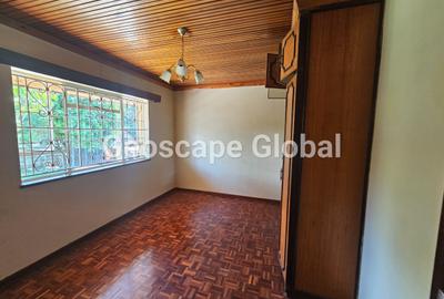 5 Bed House with En Suite in Kyuna