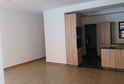 3 Bed Apartment with En Suite in Kilimani - 4