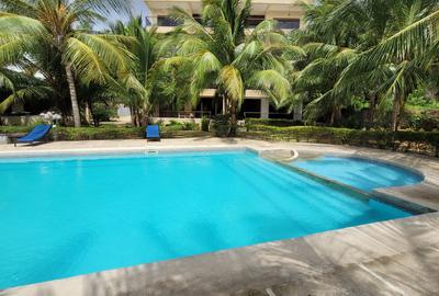 3 Bed Apartment with En Suite in Nyali Area - 4