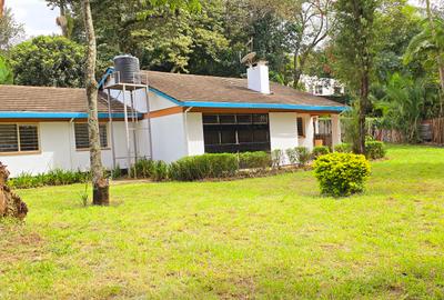 4 Bed House with En Suite at Loresho Crescent