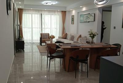 2 Bed Apartment with En Suite in Lavington