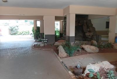 3 Bed Apartment with En Suite in Westlands Area - 4