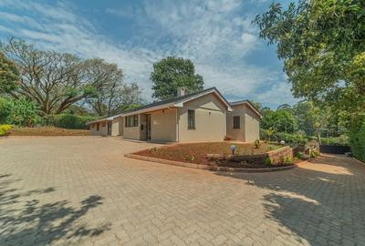 4 Bed House with En Suite in Loresho