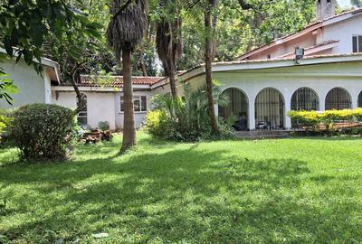 4 Bed House with En Suite in Muthaiga - 2