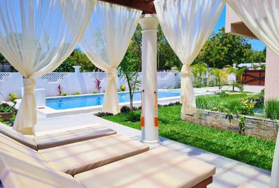 5 Bed Villa with En Suite at Diani Beach Road