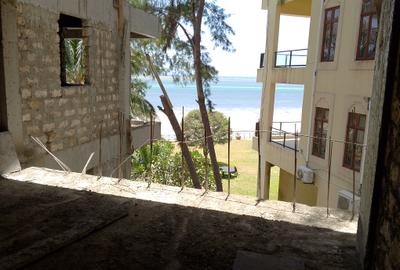 3 Bed Apartment with En Suite at Mt Kenya Road