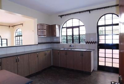 4 Bed House with En Suite at Fivestar Meadows - 4