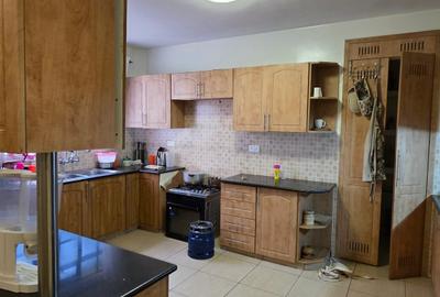 3 Bed Apartment with En Suite at Valley Arcade - 3