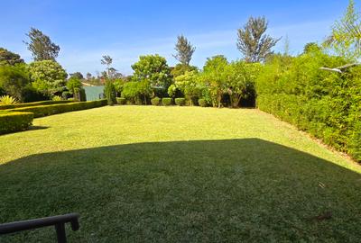 5 Bed House with En Suite at Runda Road - 2