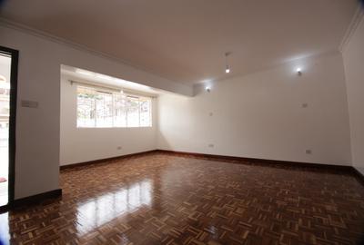 4 Bed Townhouse with En Suite in Lavington
