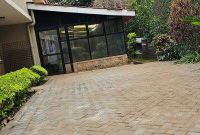 Office with Service Charge Included in Ngong Road - 2