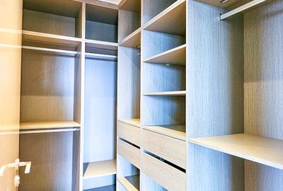 1 Bed Apartment with En Suite at Westlands Road - 2