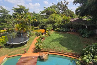 5 Bed House with En Suite at Magnolia Close - 4