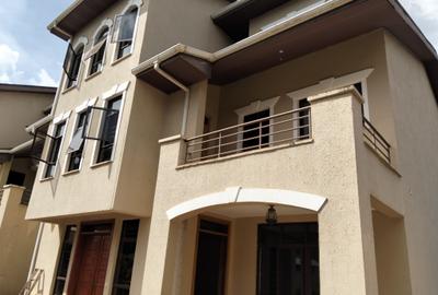 5 Bed House with Staff Quarters in Lavington - 2