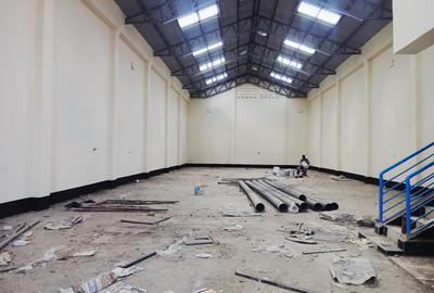4,200 ft² Warehouse with Backup Generator in Kiambu Road - 4