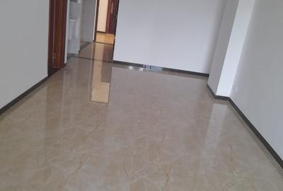 2 Bed Apartment with En Suite in Dennis Pritt