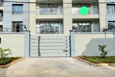 1 Bed Apartment with En Suite at School Lane