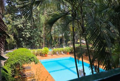 1 Bed Apartment with En Suite at Riverside Lane - 2