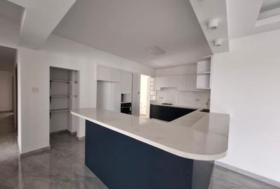 4 Bed Apartment with En Suite in Kilimani