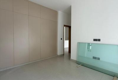 2 Bed Apartment with En Suite in Westlands Area - 2