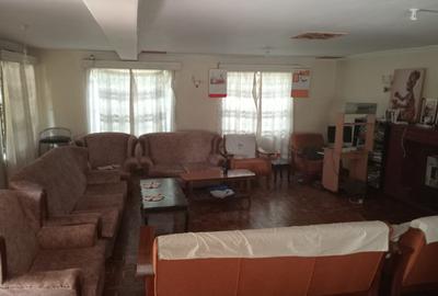 5 Bed Townhouse with En Suite in Karen