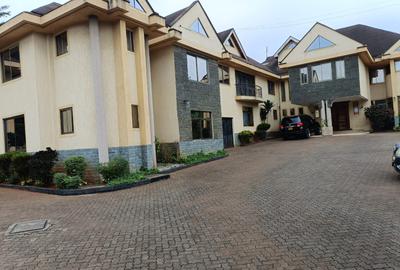 5 Bed House with En Suite at Runda Road