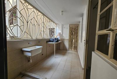 3 Bed Apartment with Swimming Pool at Riverside Drive - 2