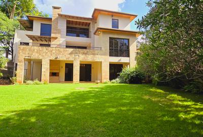 5 Bed Townhouse with En Suite at Mzima Springs