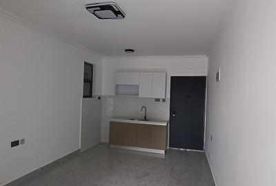 Studio Apartment with En Suite at Yaya Centre