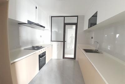 2 Bed Apartment with En Suite at Riverside Drive - 3