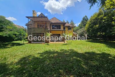 5 Bed House with En Suite in Runda