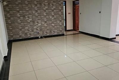 2 Bed Apartment with En Suite in Lavington - 4