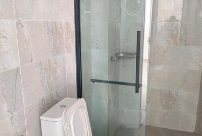 1 Bed Apartment with Gym in Lavington - 3