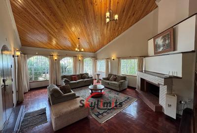 4 Bed House with En Suite in Runda - 4