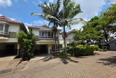 4 Bed Townhouse with En Suite at Dennis Pritt - 3