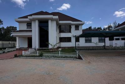 4 Bed Townhouse with En Suite in Karen
