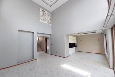 4 Bed Townhouse with Swimming Pool at Runda
