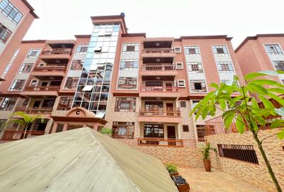4 Bed Apartment with En Suite in Lavington