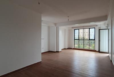 4 Bed Apartment with En Suite at City Park Drive - 2