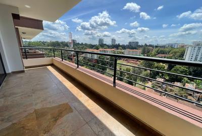 4 Bed Apartment with En Suite in Riverside